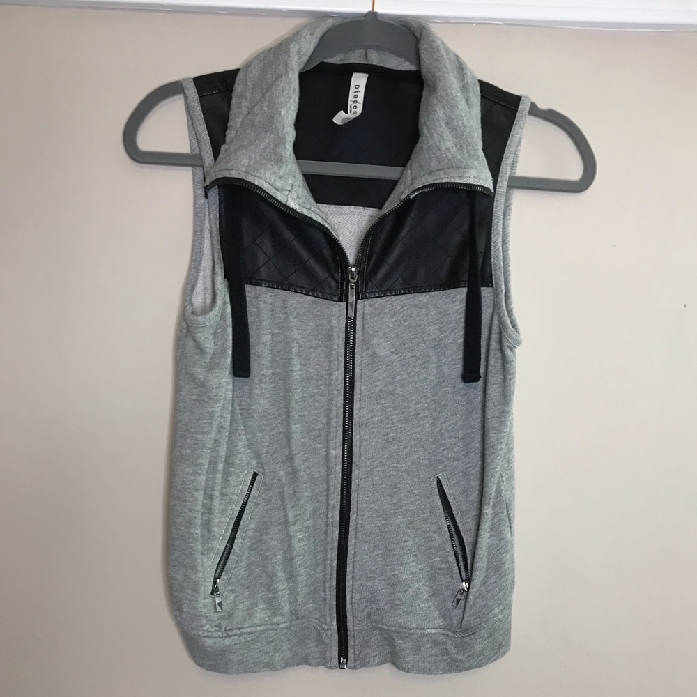 Kenzie zip up hoodie/leather material vest!